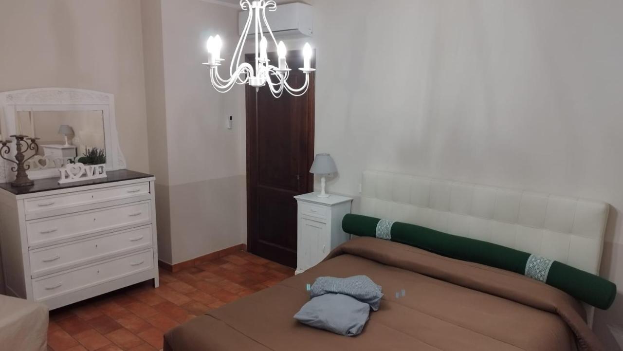 Locazione Turistica Ex Le Casette Di Cedromonte Vakantiehuis *